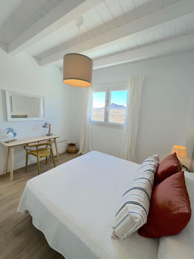 Casahost Villa Dolce Vita Costa Teguise Exterior photo